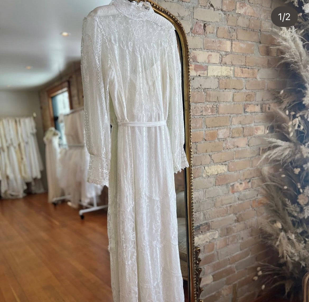 1980s Alfred Angelo Lace Gown | Pearl Backing